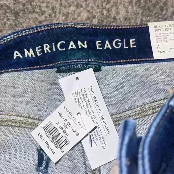American Eagle High Rise Skinny Jeans - Picture 5 of 7